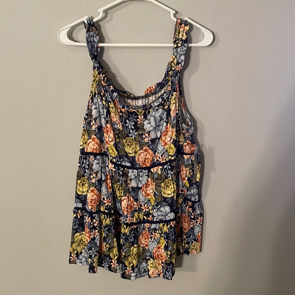 Blue pink and green floral tank top. Torrid size 2
